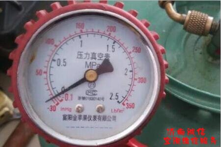 济南格力空调加氟按压力收费合理吗